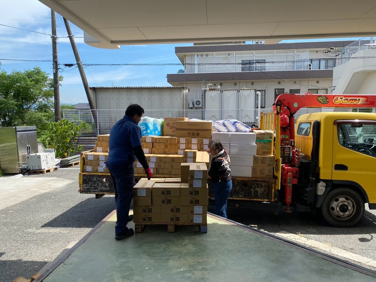 熊本県地震の被災地への支援物資配送の様子