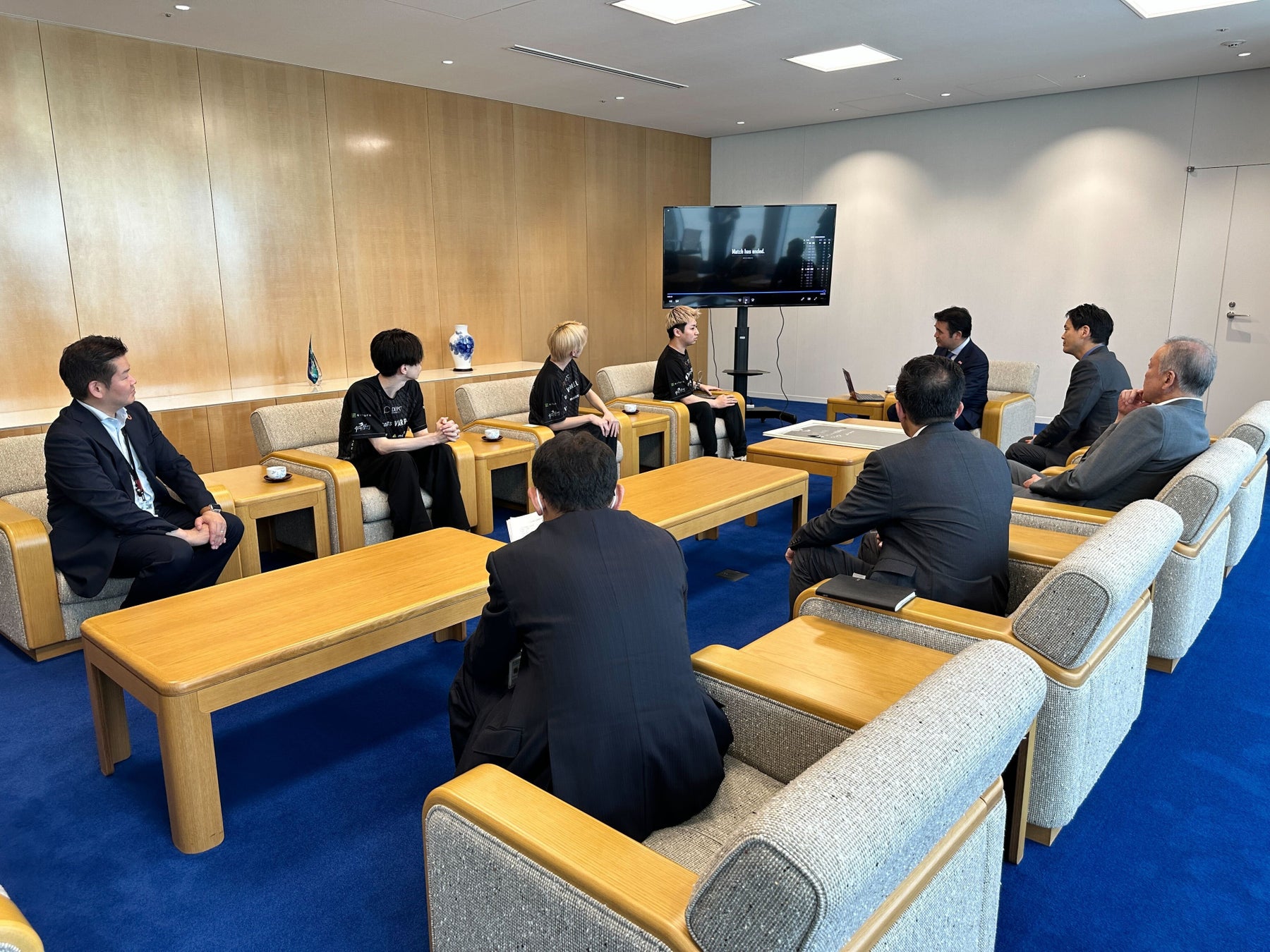 ※表敬訪問の様子