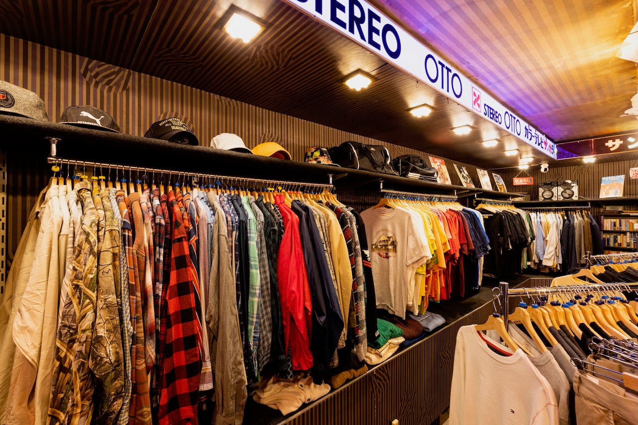 ジャンボデンキ店舗内観