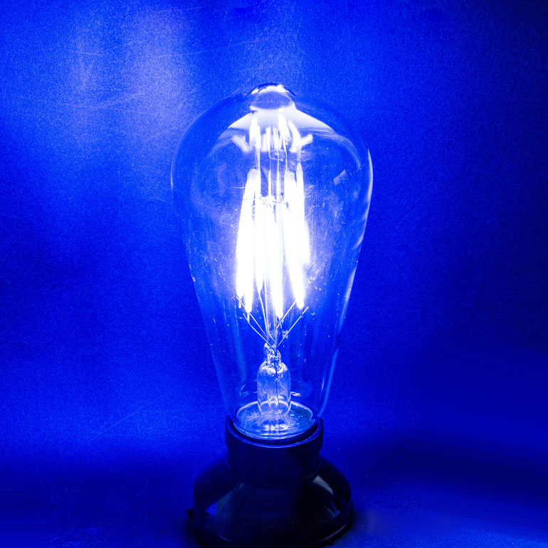 青色フィラメント電球