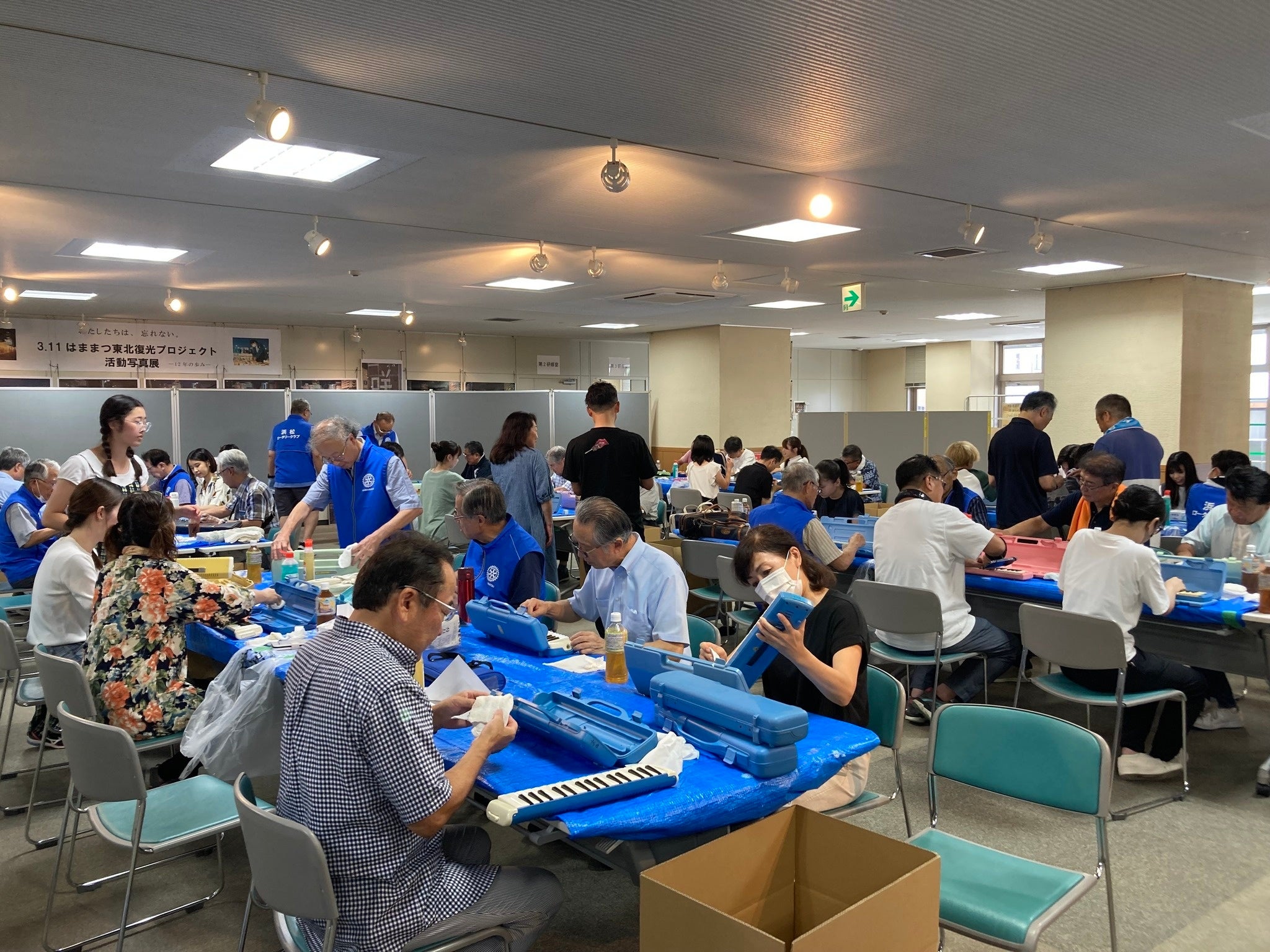 浜松RCとの清掃梱包活動