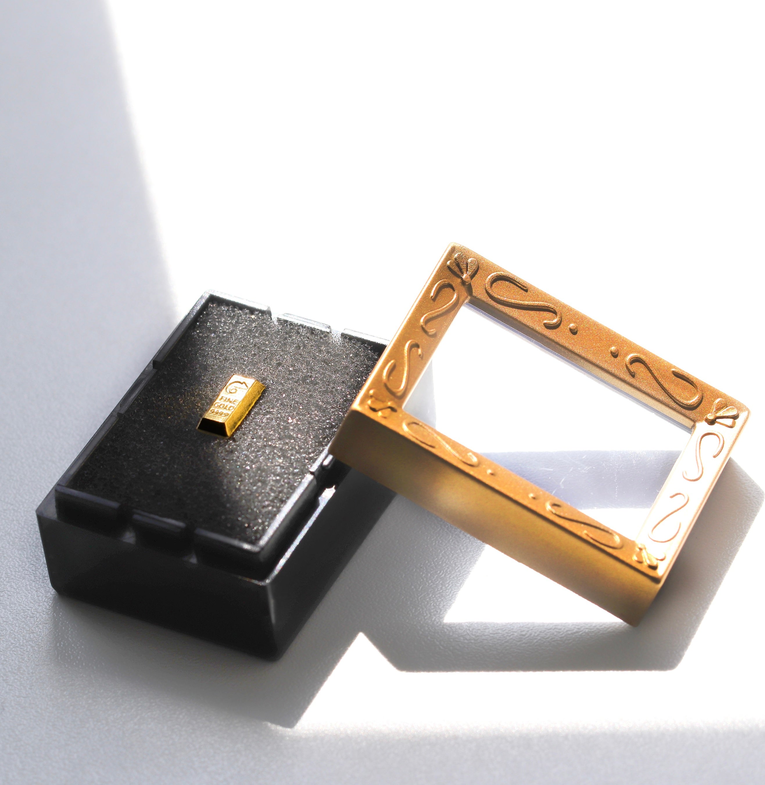 ★送料・関税無料★14K ソリッドゴールド 稲妻 スタッド イヤリング キュービックジルコニア CZ ストーン装飾, イエローゴールド, キュービック