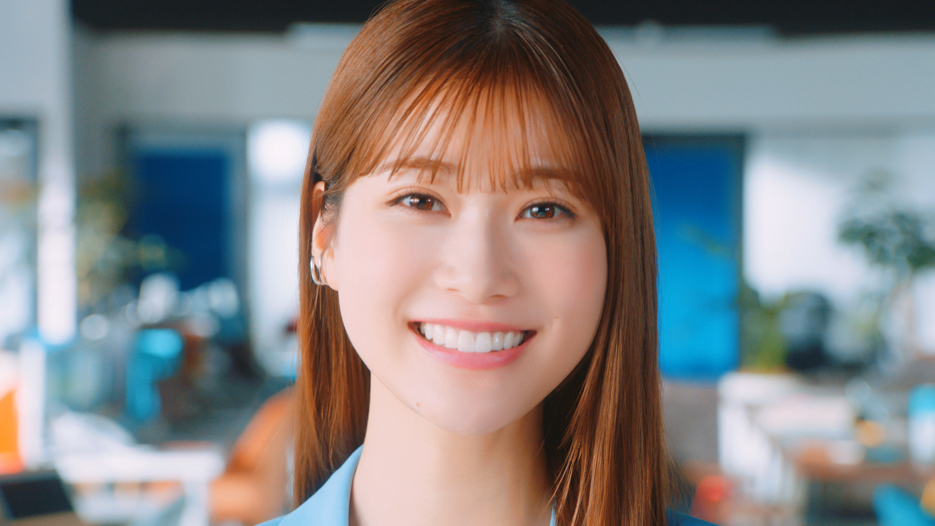 生見愛瑠さんがメッセンジャーとして出演！約15年ぶりの企業CMを2023年