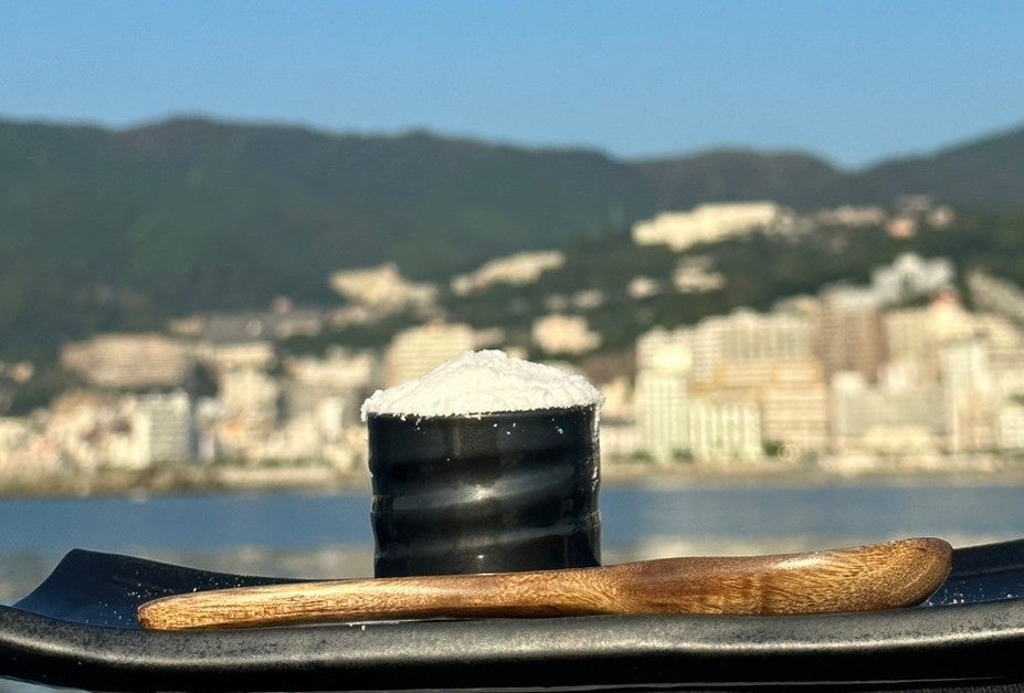 熱海沖の海水から製造した「熱海塩」