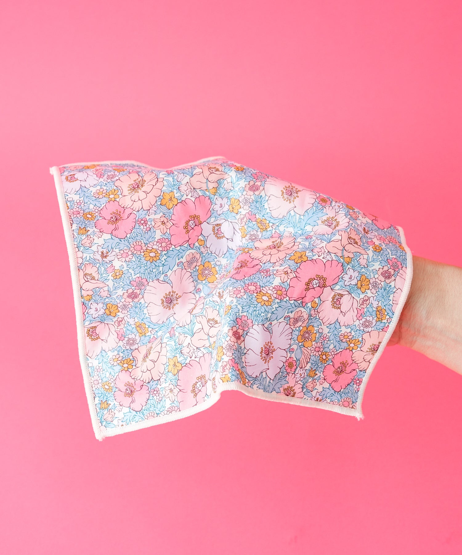 ミニハンドタオル 770円(税込)