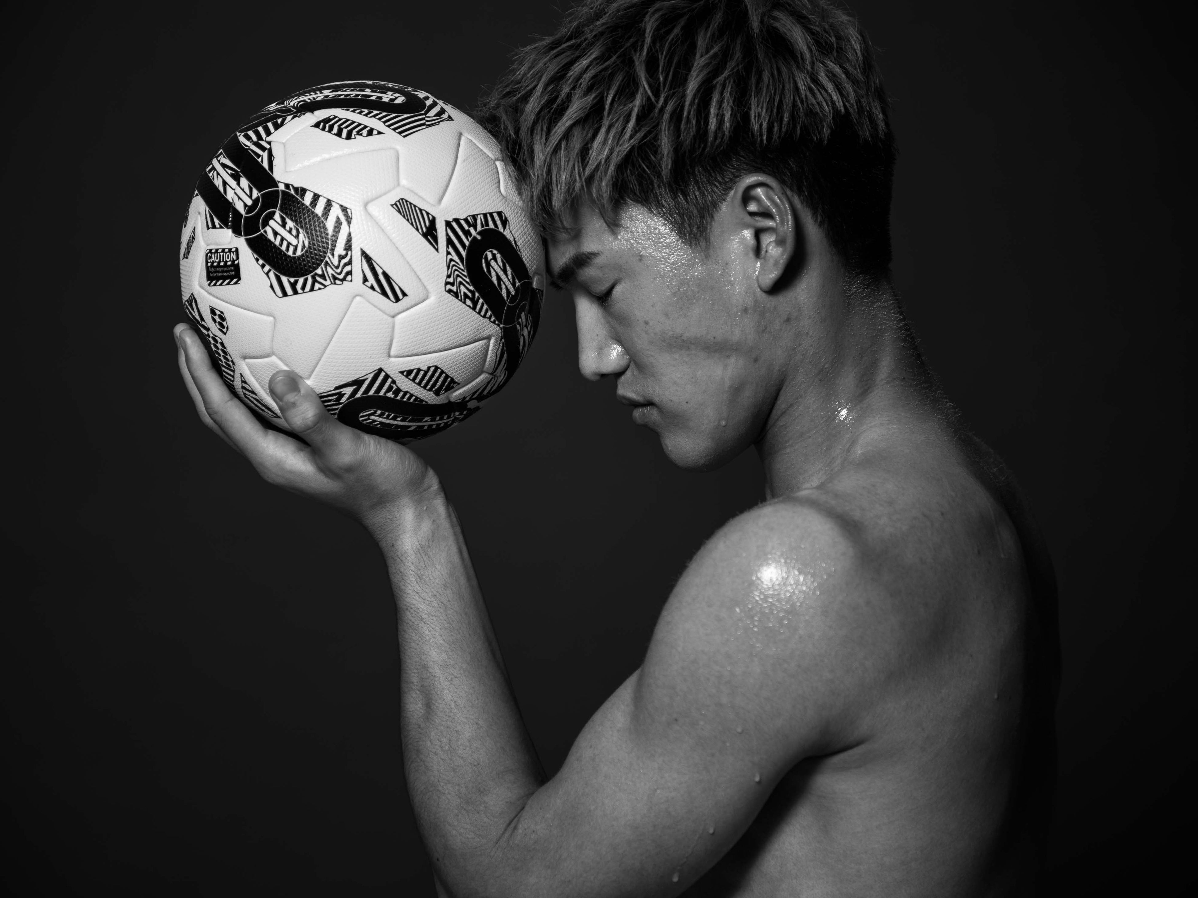 © HIRO KIMURA／集英社