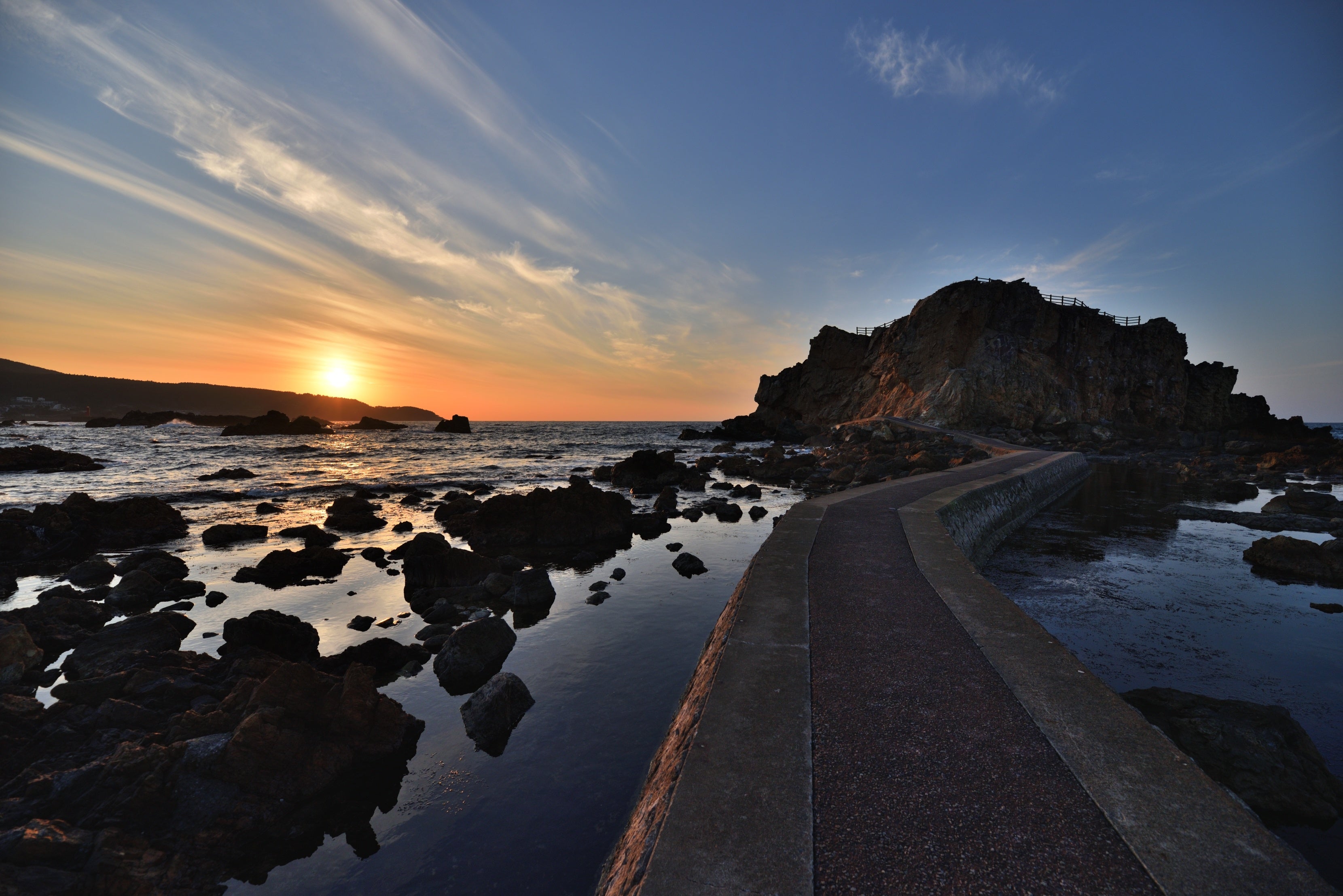 沿線の風景（深浦・大岩）