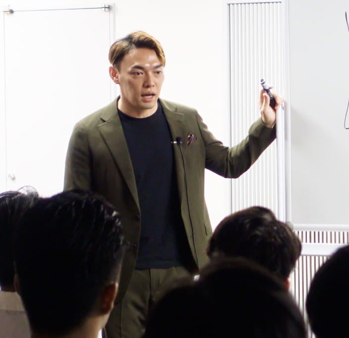 GOAL-B 代表取締役CEO 兼 エグゼクティブコーチ 村岡 大樹