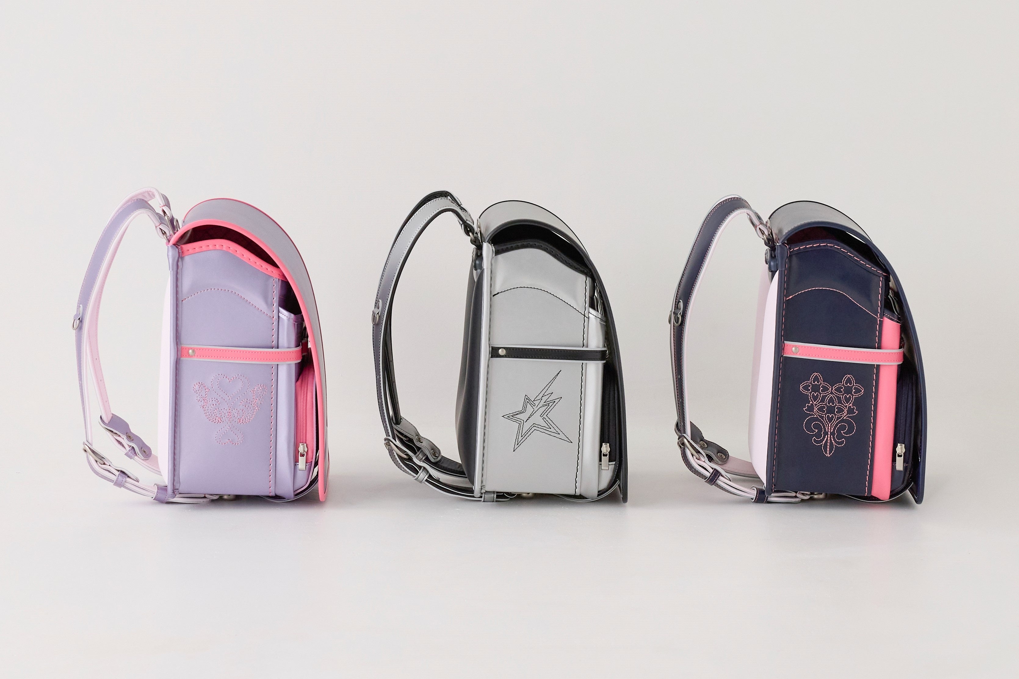 「はねかる」の左サイドにステッチをプラスした「はねかるArte（アルテ）」