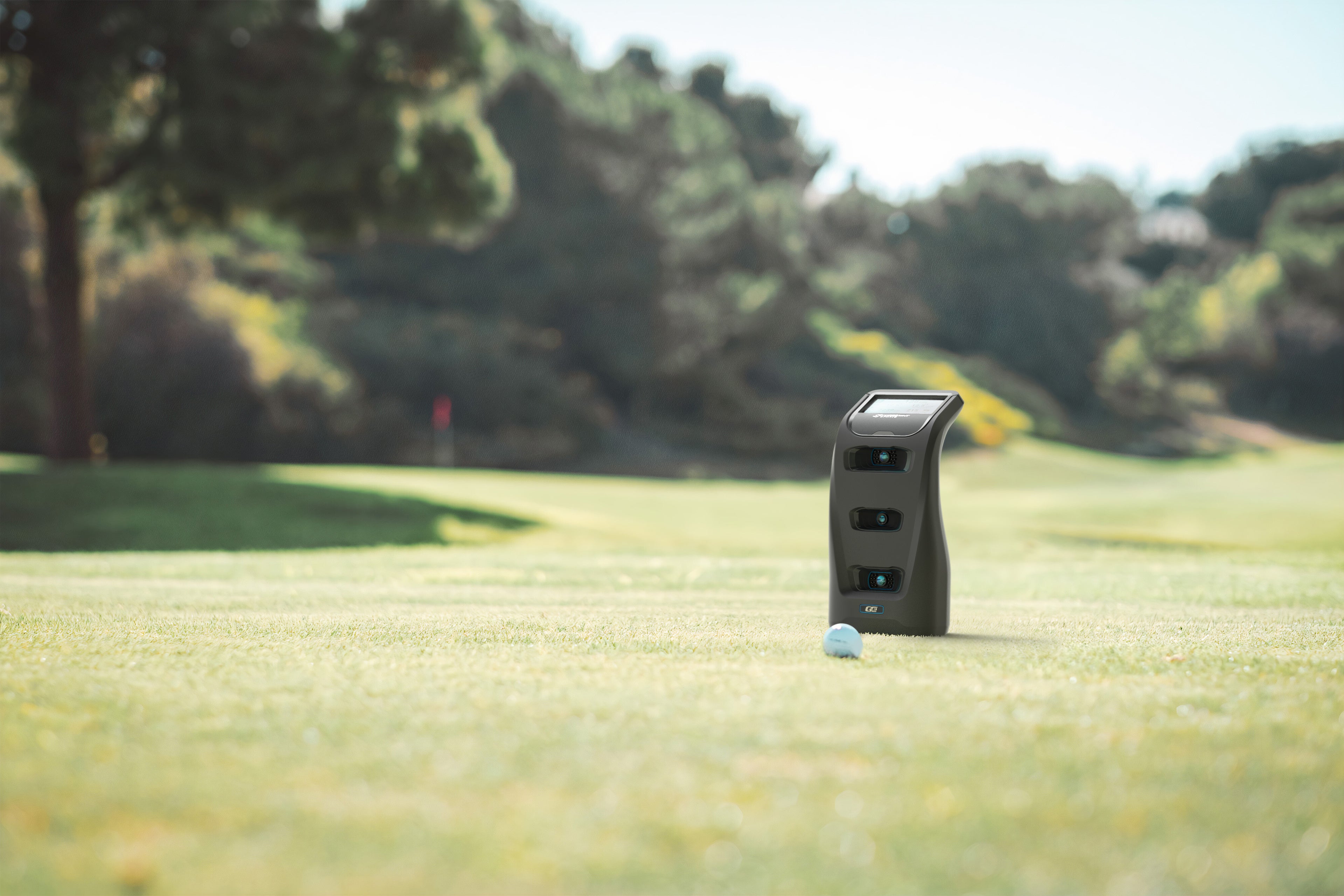 ゴルフコースや練習場での使用も可能