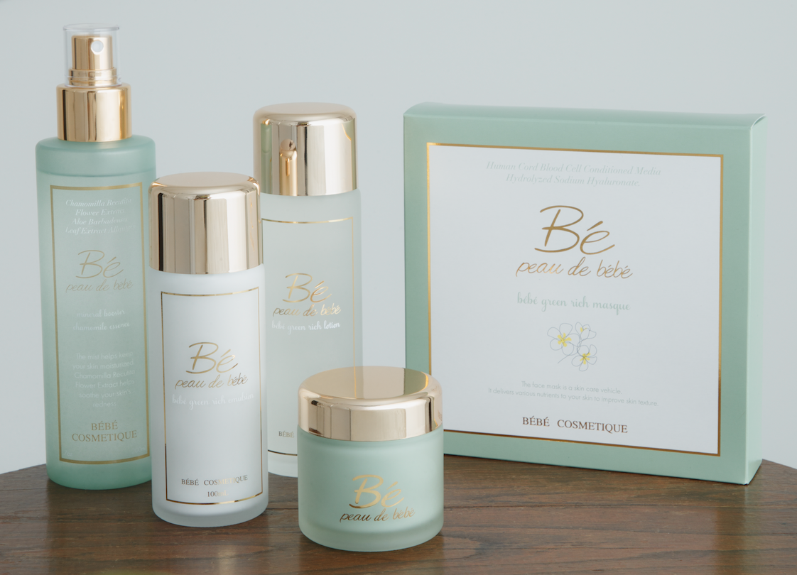 板野友美プロデュースの新ブランド「ベベコスメティーク」より