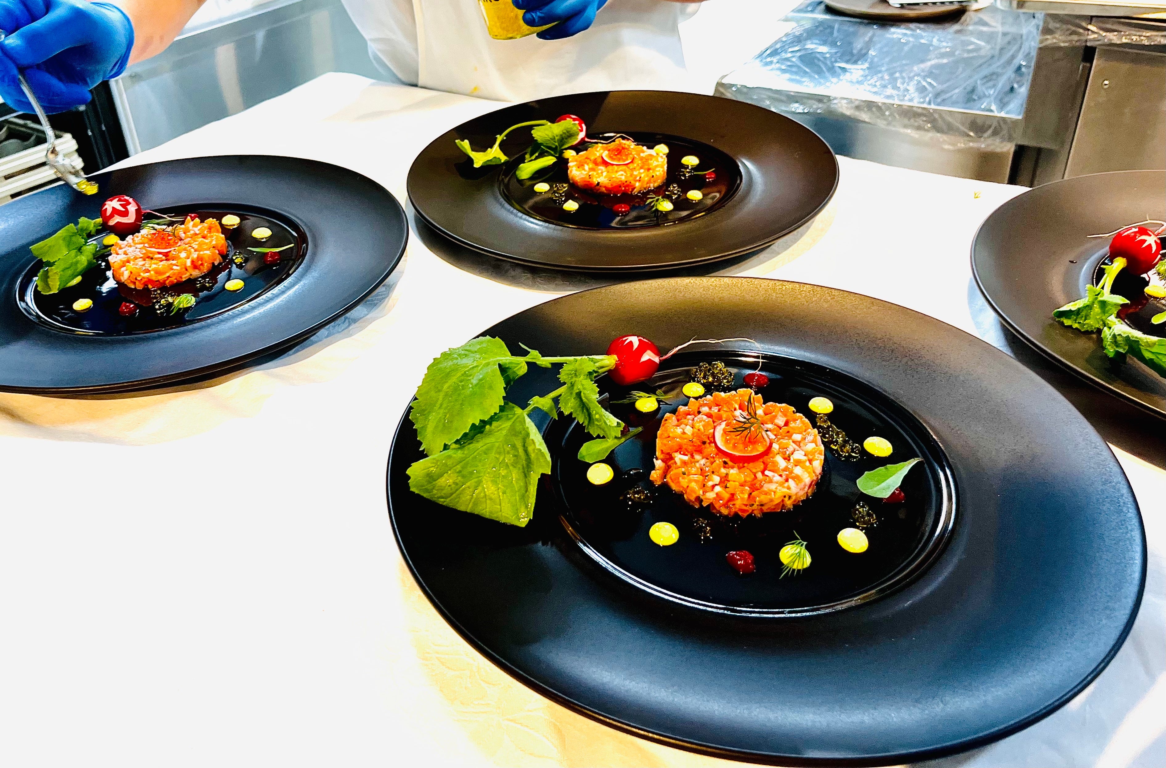 勝山館時代からの「一食懸命」の精神を引き継いで