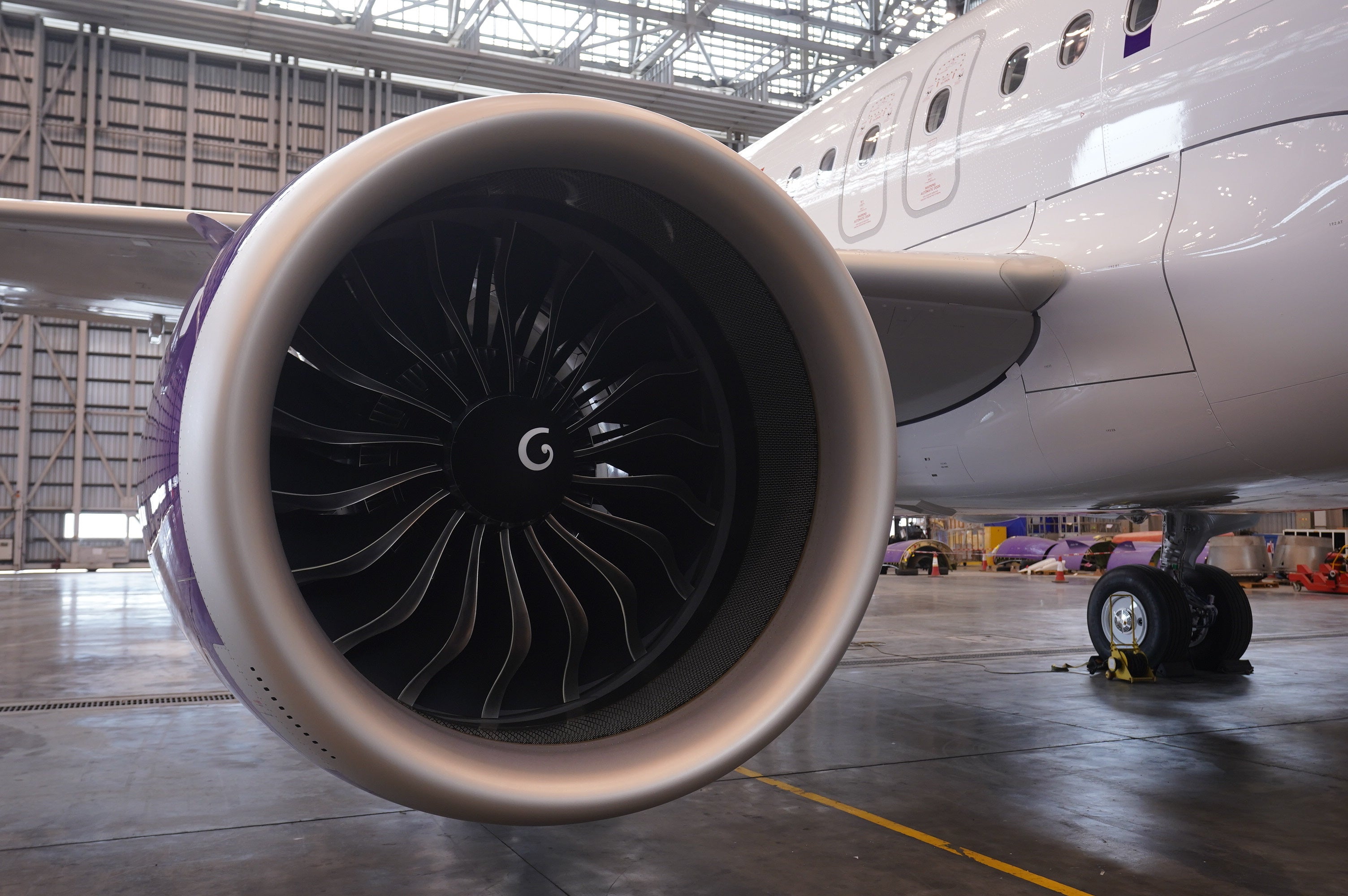 最新のCFM Leap-1Aエンジンを搭載したエアバスA321neo機は、最大離陸推力32,000ポンドの一方、本エンジンシステムは15％の燃料消費削減を実現しています。