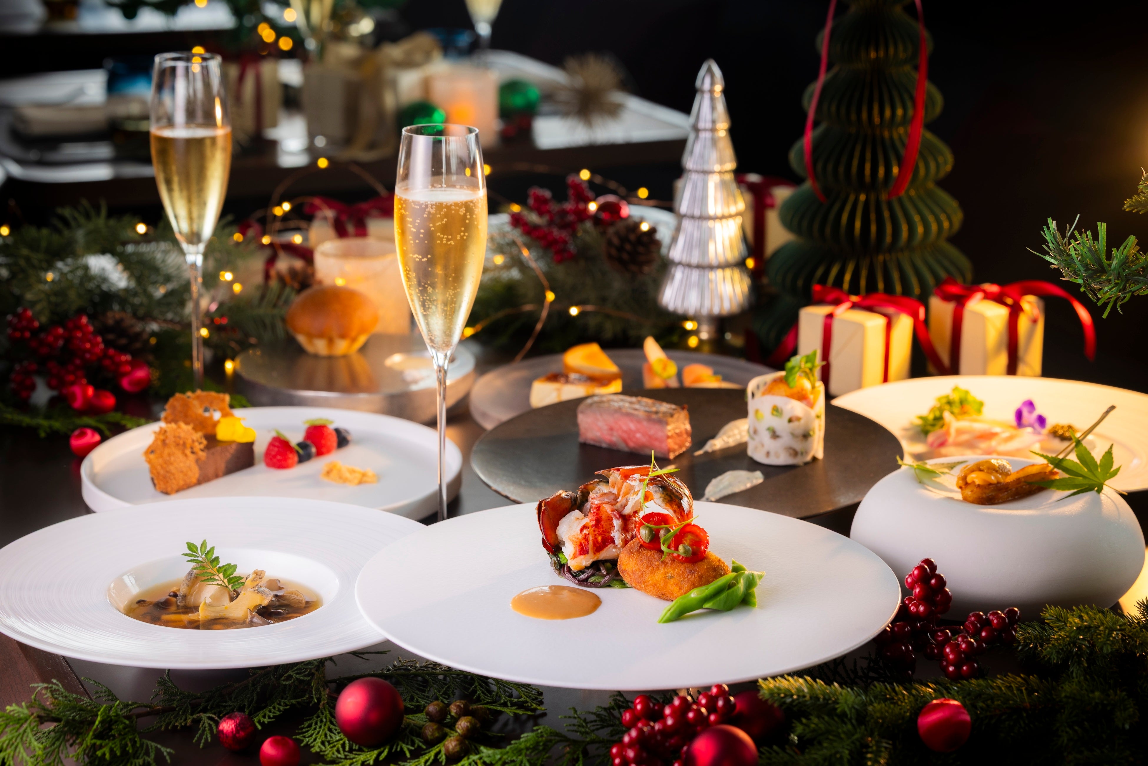 【センタラグランドホテル大阪】クリスマスから年末年始を彩る「フェスティブダイニング2026」