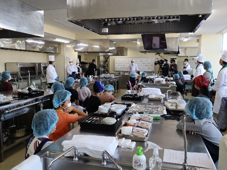 料理体験教室の様子