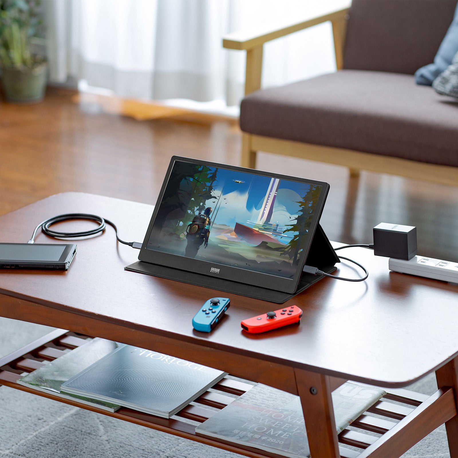 USB Type-Cケーブル1本で接続できる13.3インチモバイル