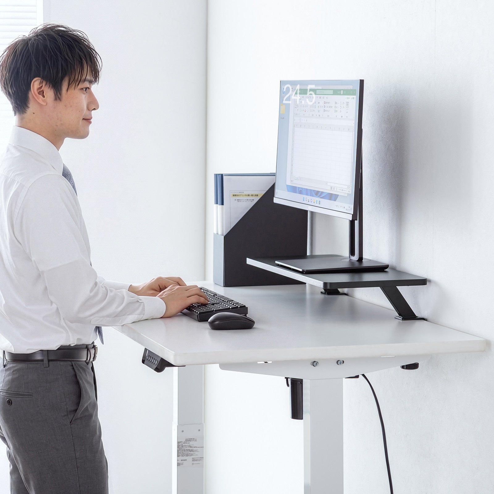 サンワサプライ、脚がなくデスクを広く使えるクランプ式モニター台2機種を発売|クランプ式モニター台の主な仕様と価格(14枚目)