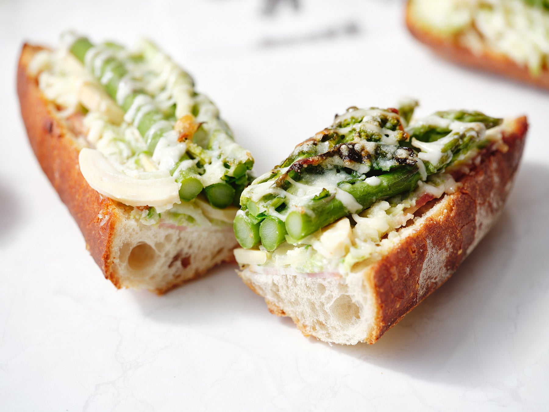 RITUEL バゲット・プランタニエール  ¥972/ハーフ ¥486