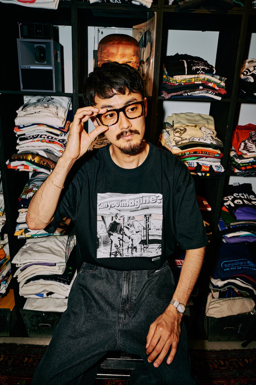 oasis microdot オフィシャルプロダクト ロゴ 額装品 オアシス OASISのアートワークも手掛けたUKのクリエイティブ集団microdot