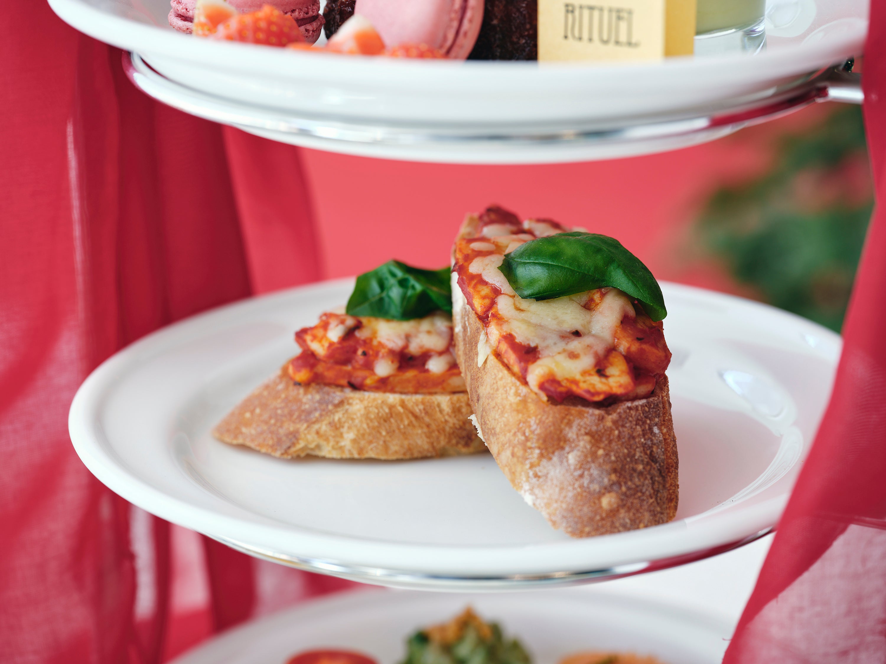 中段）RITUELバゲットのピザ風タルティーヌ