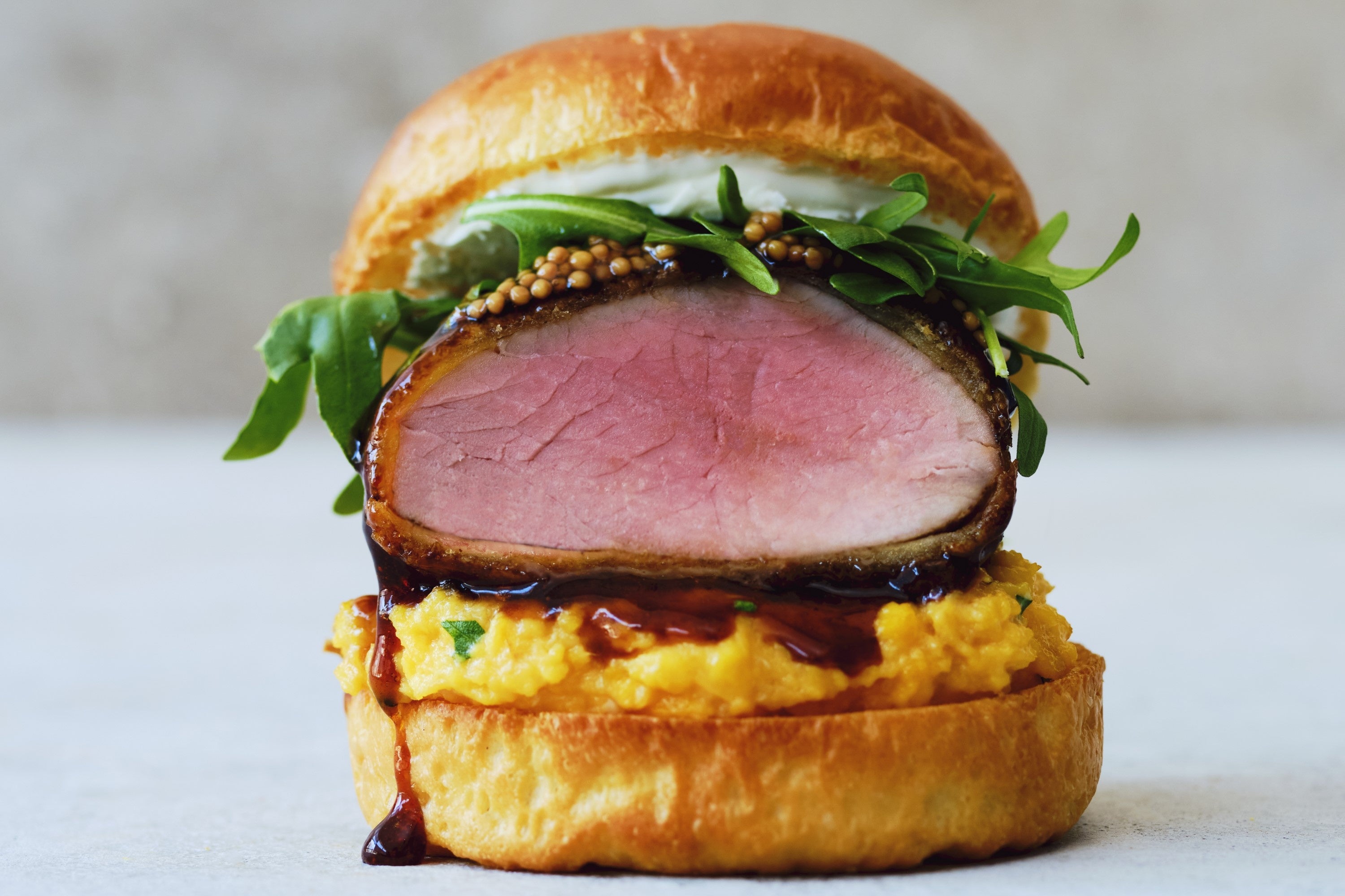 メープルテリカツエッグサンド