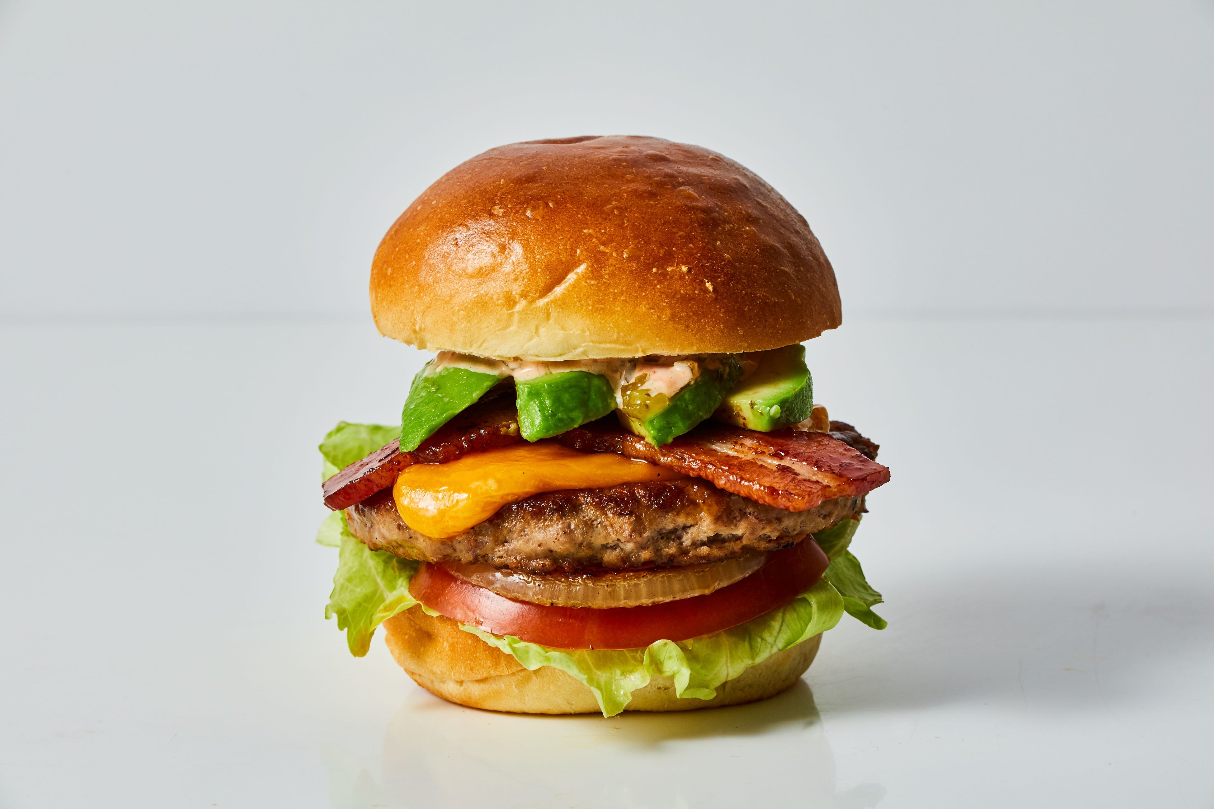 アボカドベーコンチーズバーガー