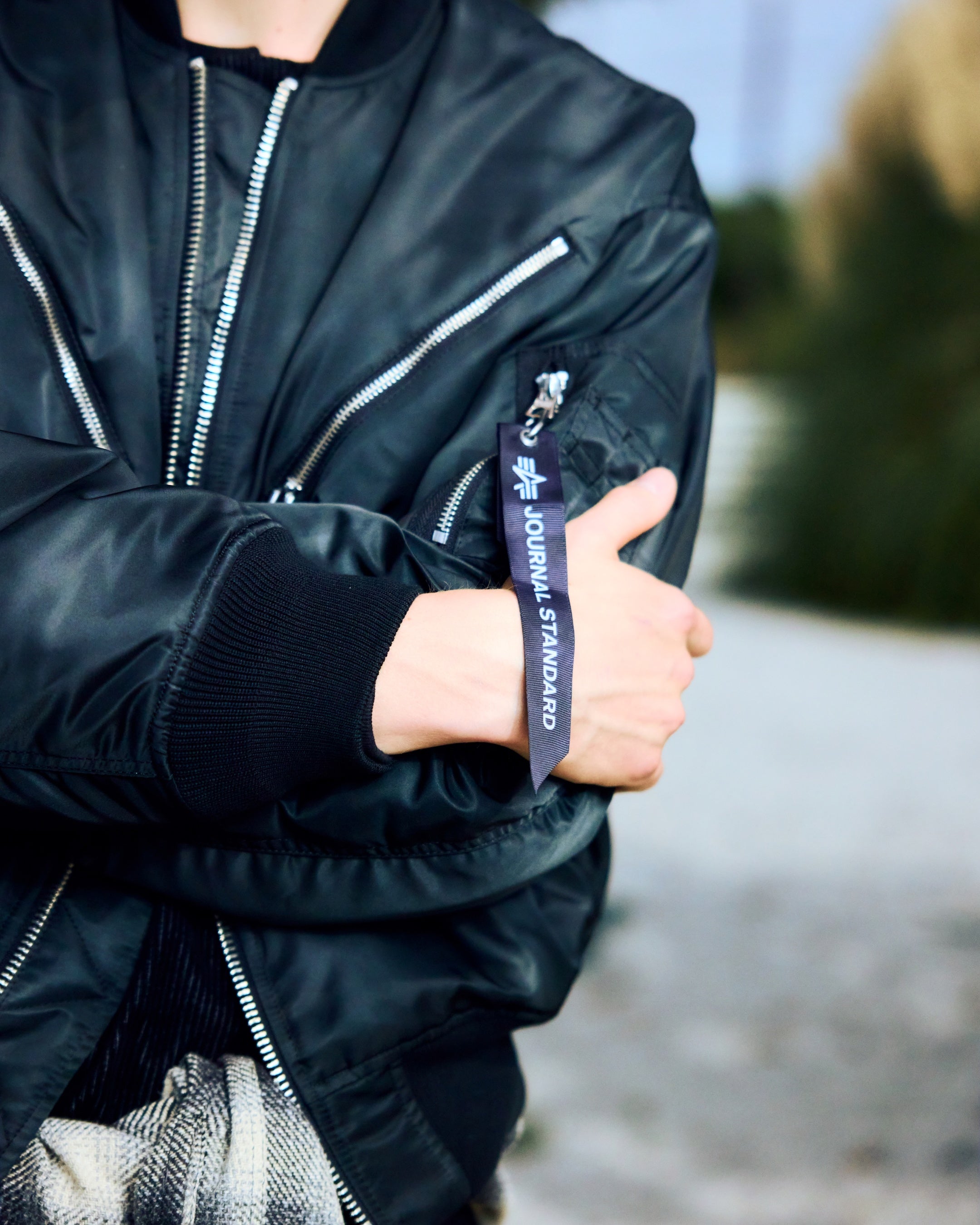 ALPHA INDUSTRIESとJOURNAL STANDARD 別注MA-1が発売。 | 株式