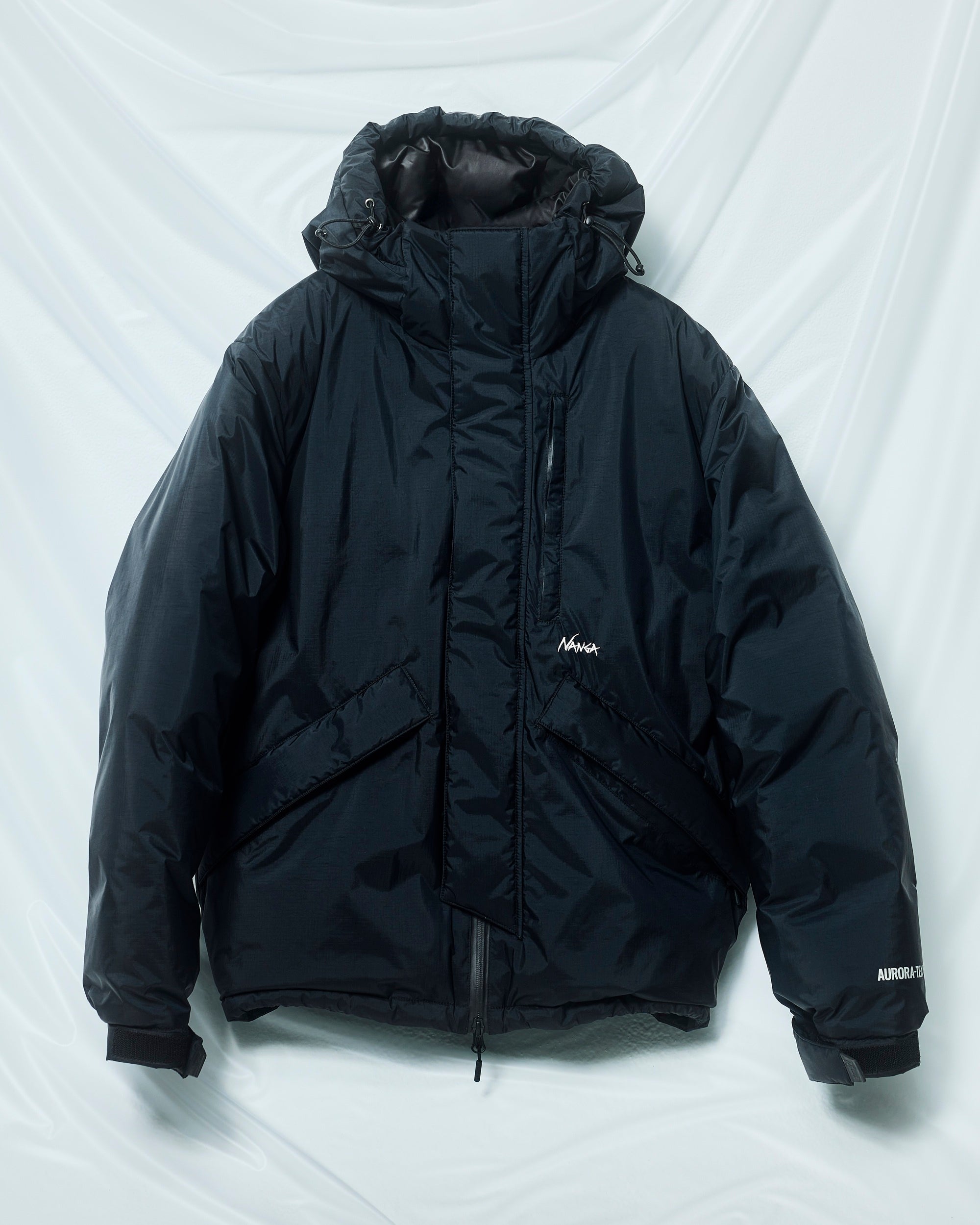 JOURNAL STANDARD relume、NANGA（ナンガ）との人気コラボレーション