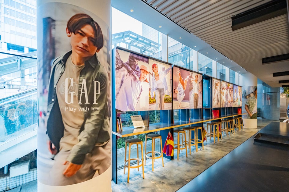 Gap Spring 2024 Visual Exhibition with EXILE NAOTO and more Artists at Shinjuku Flags Store from April 5th