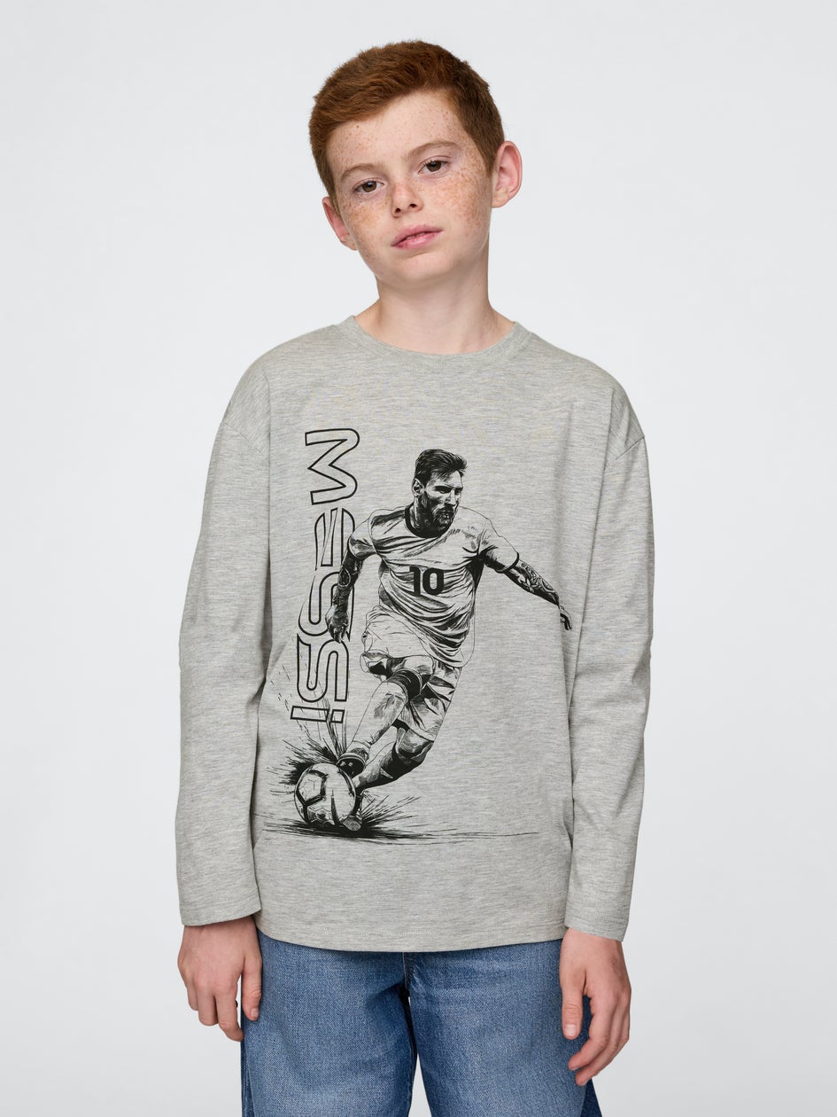 Gap、サッカー界の世界最高峰「リオネル・メッシ」との キッズ Gap、サッカー界の世界最高峰「リオネル・メッシ」との キッズ