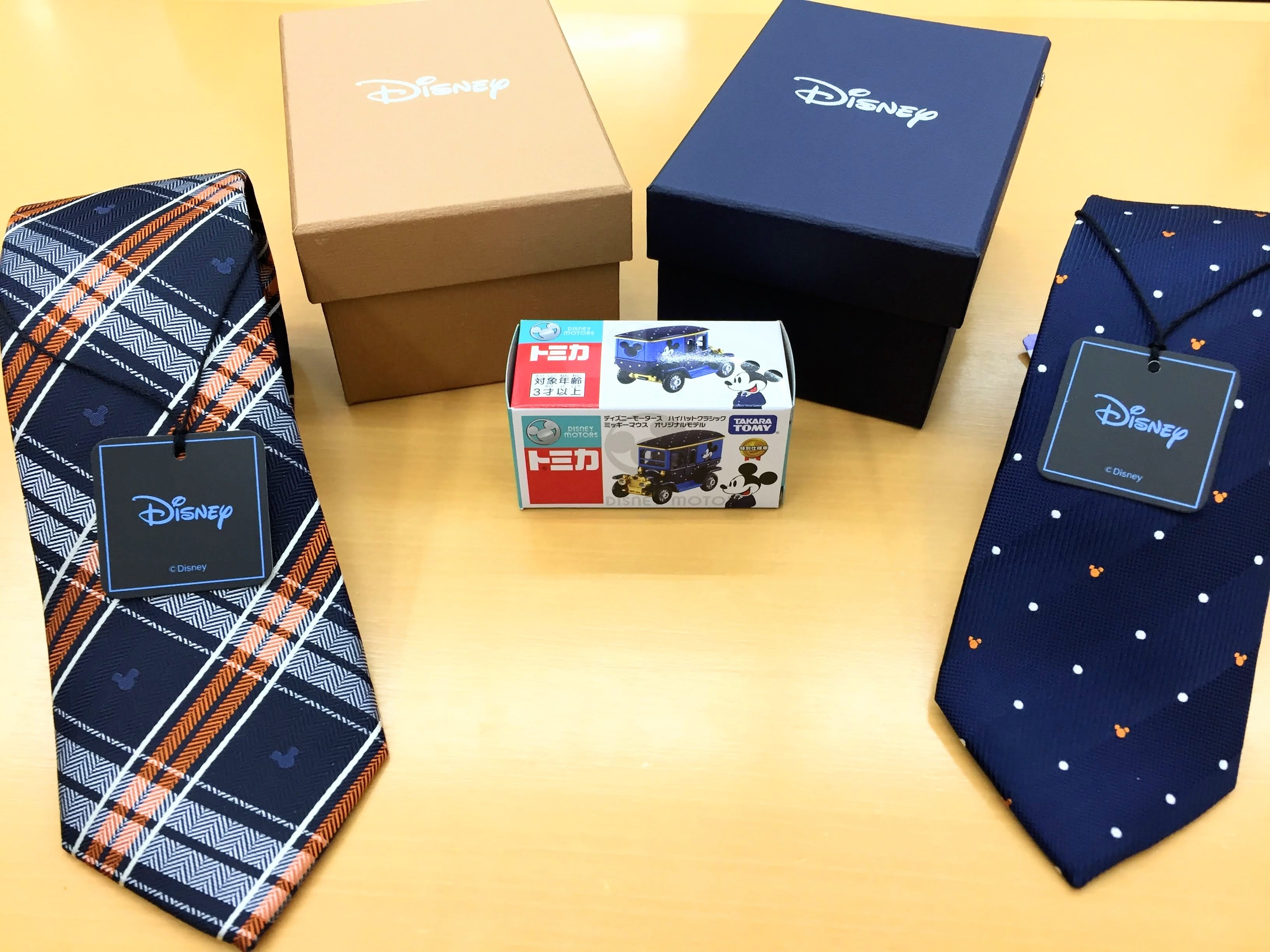 ©TAKARA TOMY ©Disney