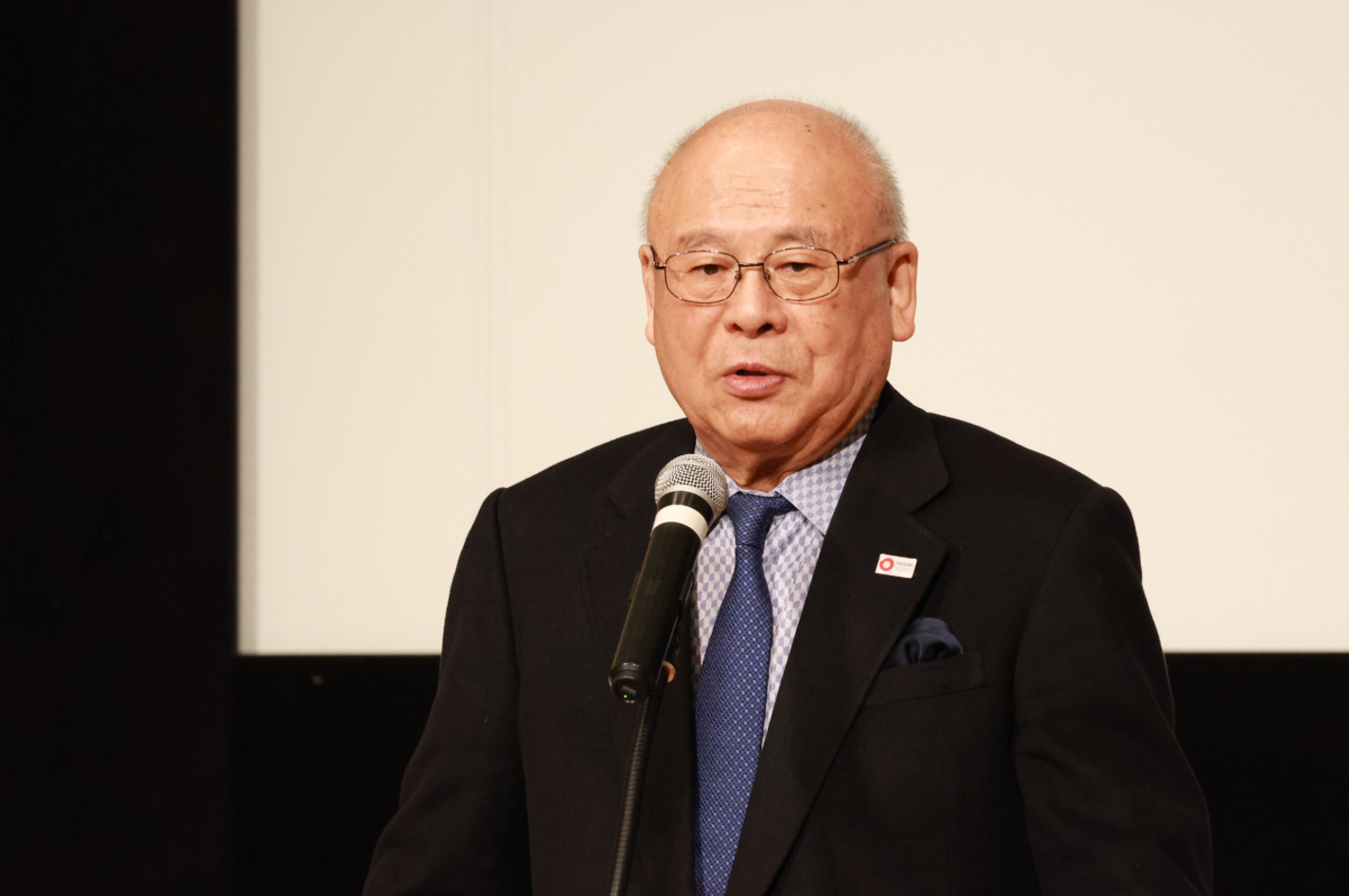 閉会の挨拶を述べるNAGOMi会長・武部 勤氏