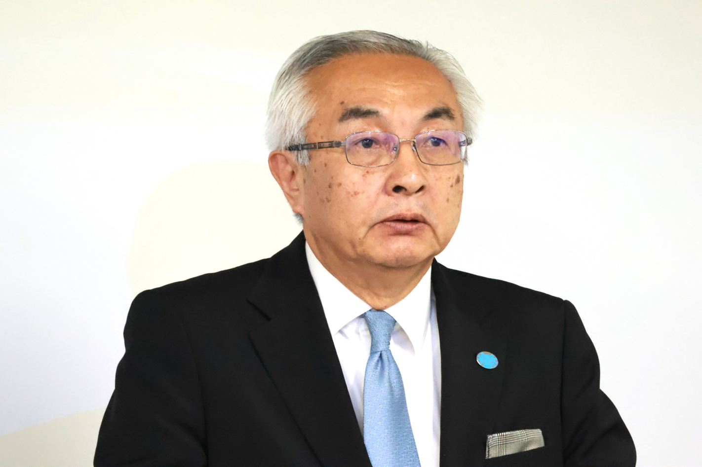 受講生へエールを送るテクノコム大江社長