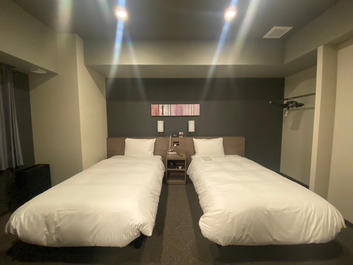 デラックスツイン　ベッドルーム