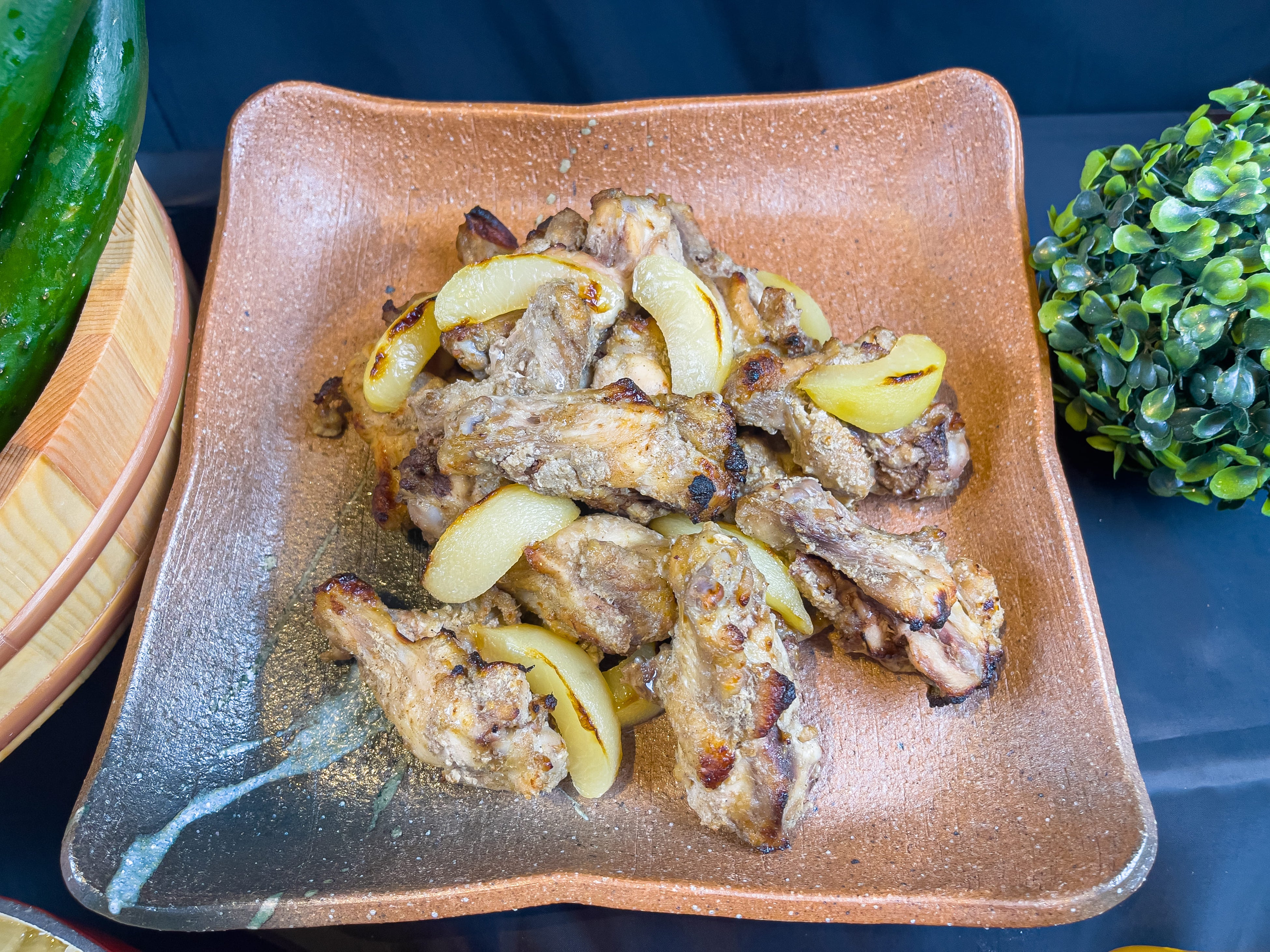 桃と鶏肉の花椒風味