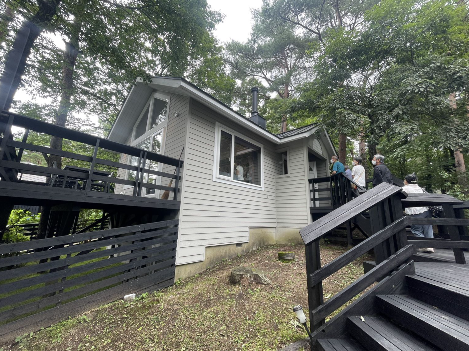 リニューアルしたコテージの見学1