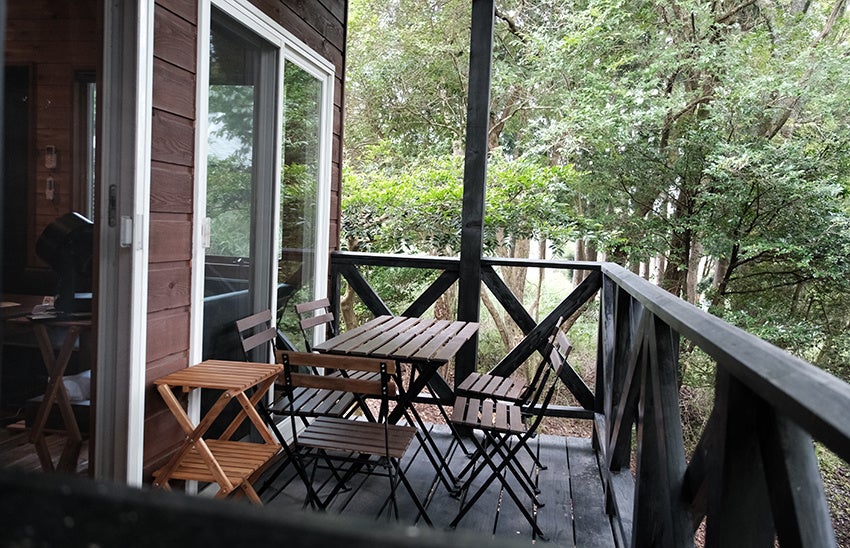 ウッドデッキも広々