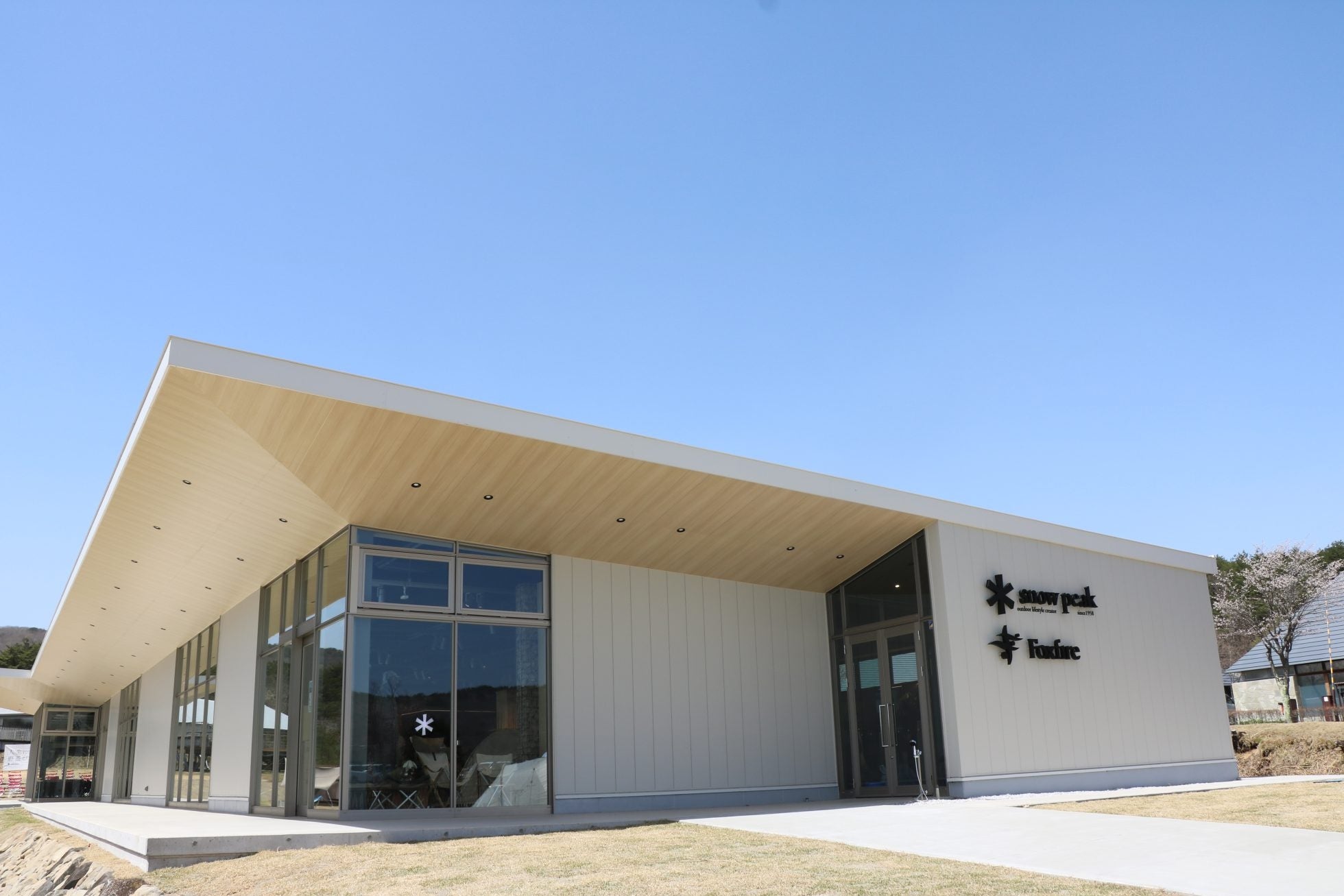 「Snow Peak SHIRAKAWA KOGEN」