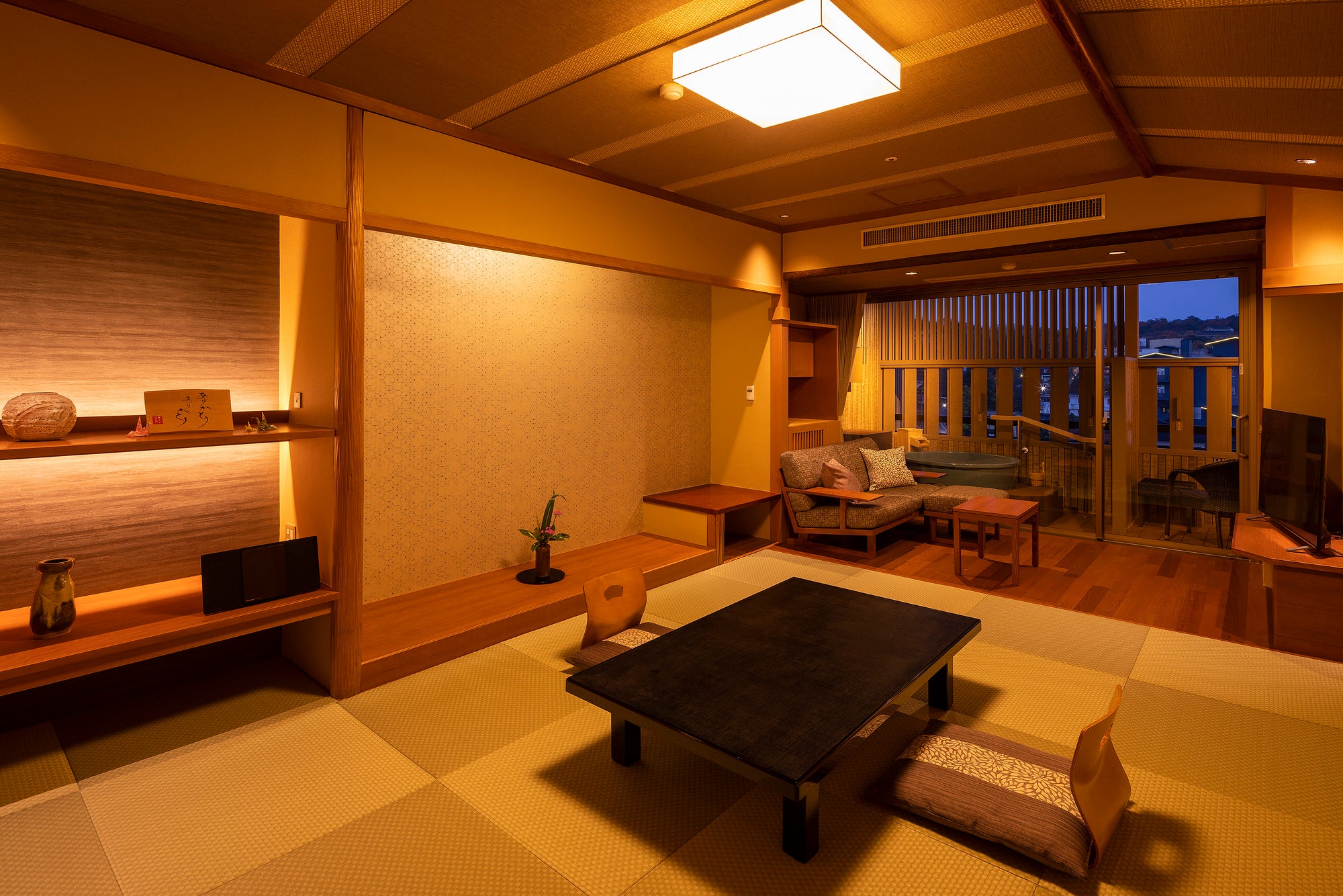 温泉露天プレミアム 和室（定員6名）