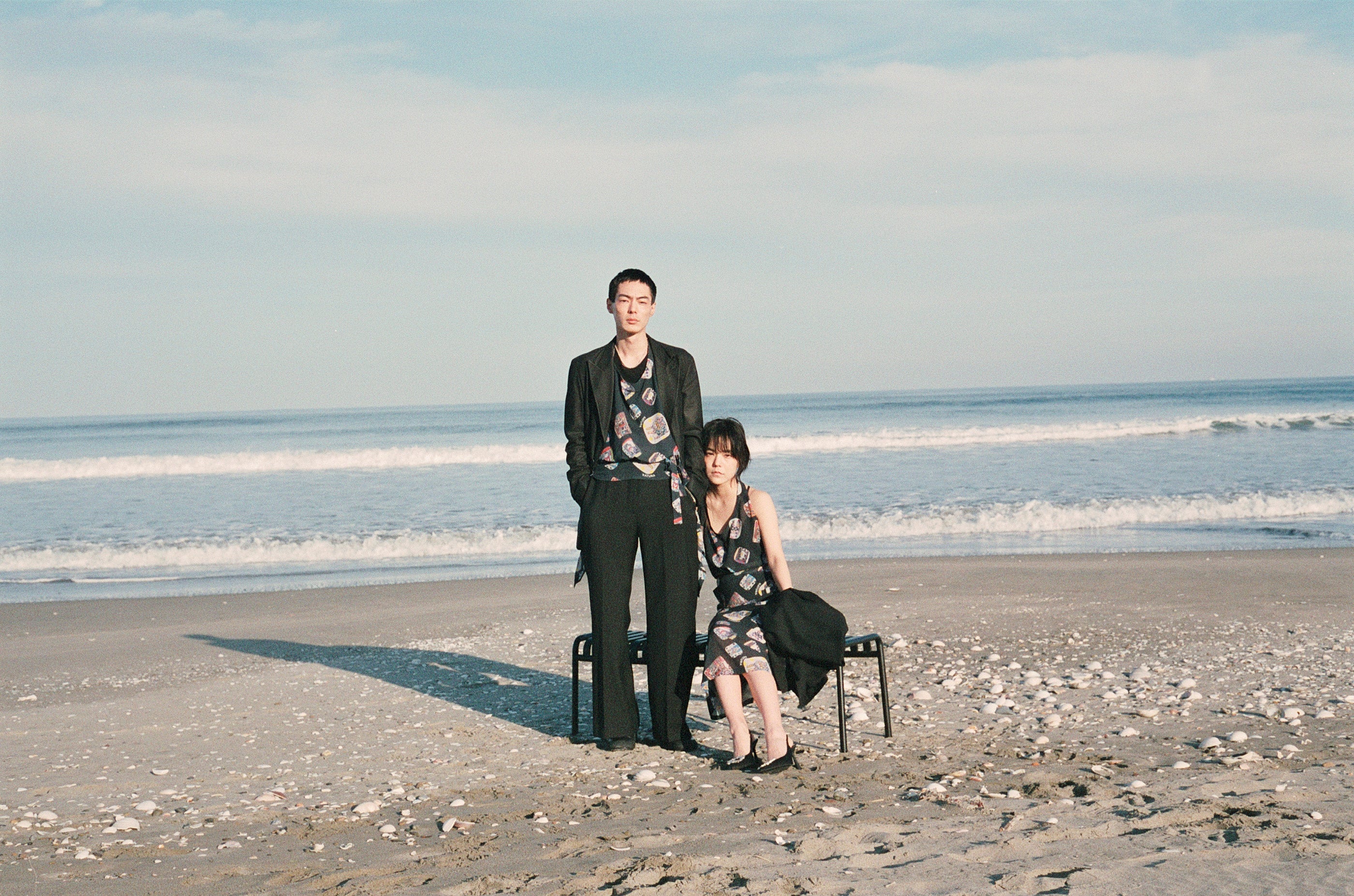 ホルターネック（ブラック）