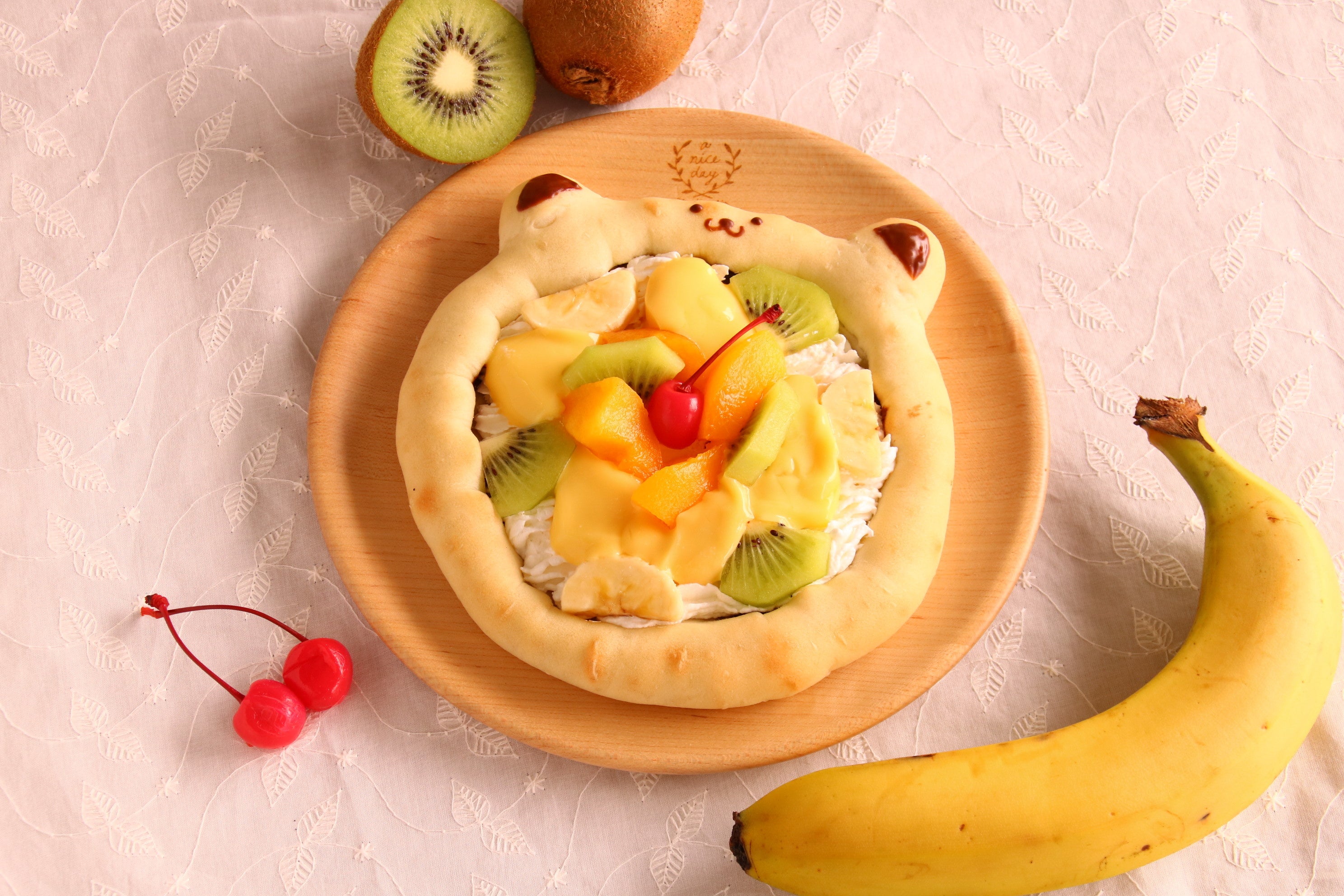 くまさんのプリンアラモードピザ