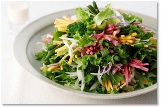 旬まるごと！黄色人参と紅芯大根の冬サラダ