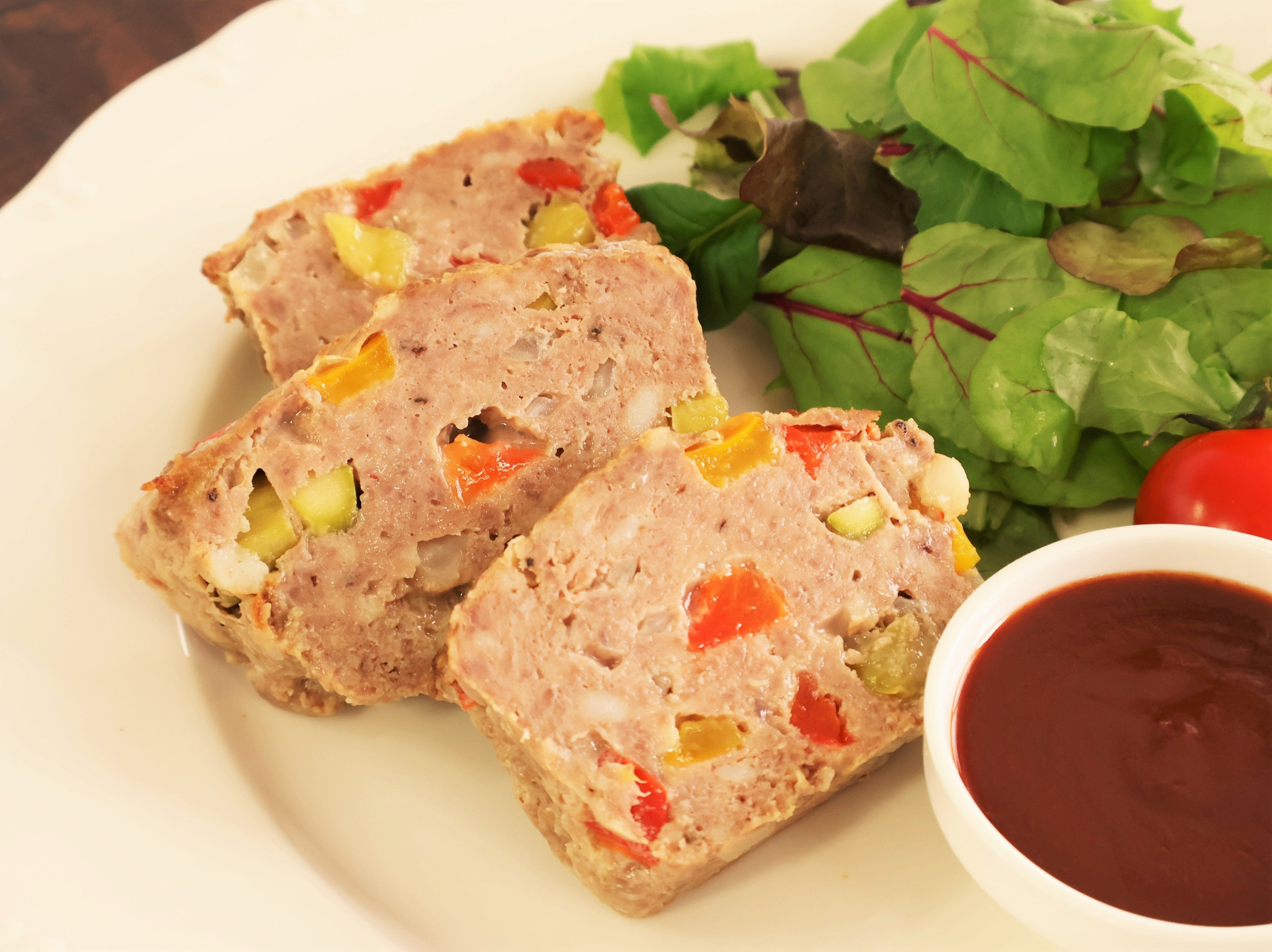 チョコレートソースのカラフルお野菜ミートローフ