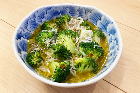 ブロッコリーアヒージョ