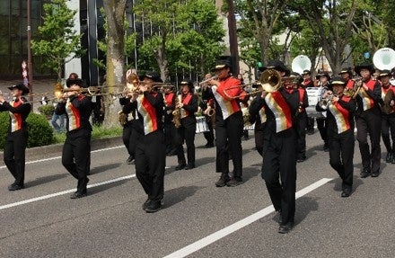 けやきスペシャルパレードの開催について