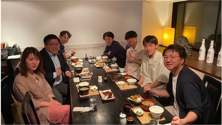 ＜懇親会の様子(2)＞