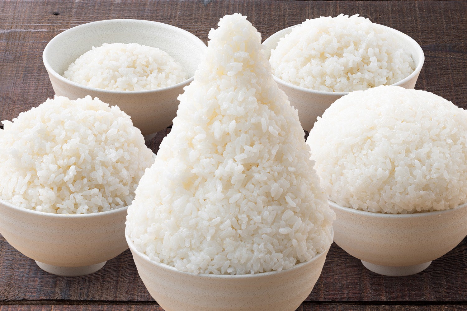 ご飯は“おちょぼ”から“チョモランマ”まで5段階から選べる