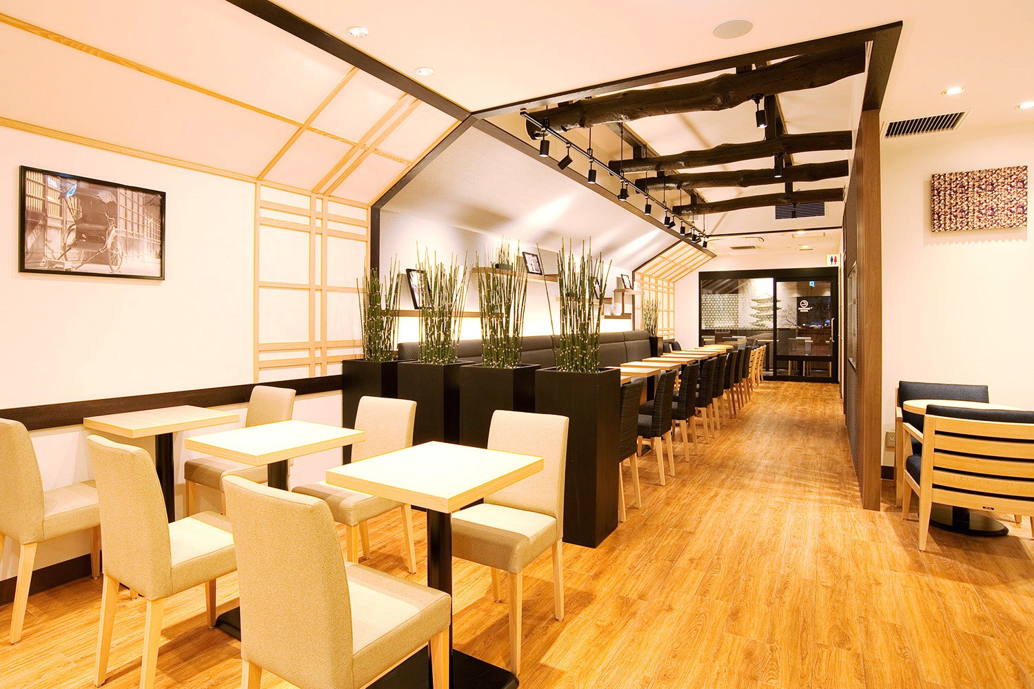 ミーヤカフェ 公式］銀座 Miiya Cafe アコースティック＆バー ライブハウス