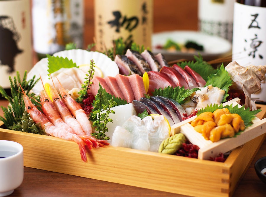 鮮魚の刺身盛合せ「十点盛り」（1,800円／１人前）