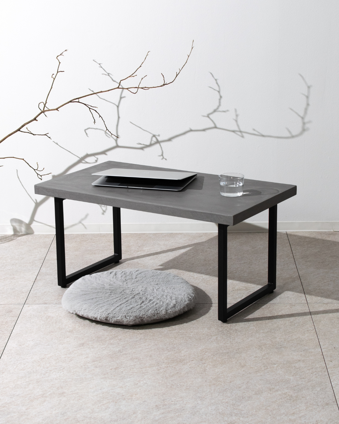 モルタルテーブル コンクリ家具 関本家具装芸 職人家具 モールテックス ダイニングテーブル180